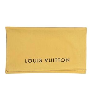 100% Authentic Louis Vuitton Dustbag 
18”W x 15”L Excellent Condition